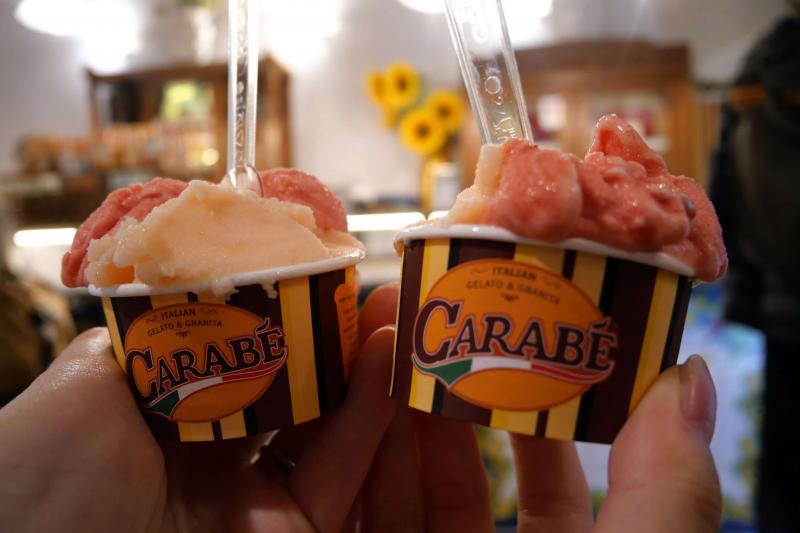 フィレンツェにあるジェラート店「ジャラテリーア カラベ」