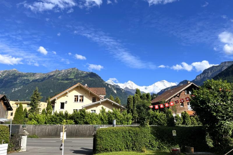 スイスらしいのどかで広大な景色