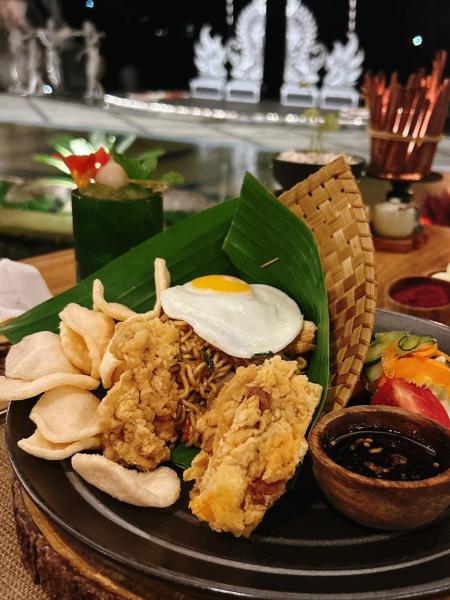 食事も楽しみました！