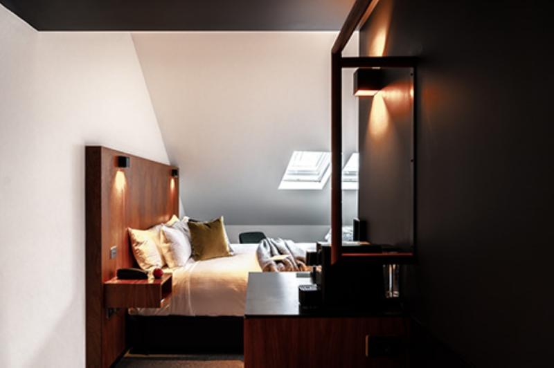 グローブ バルコニー