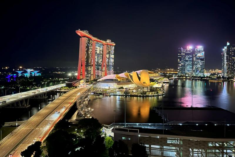 シンガポールの夜景もきれいでした！