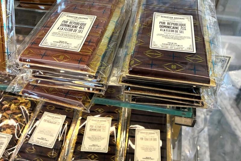 セバスチャンゴダールの板チョコをお土産に