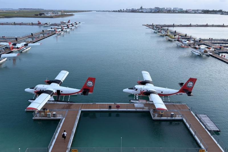 水上飛行機