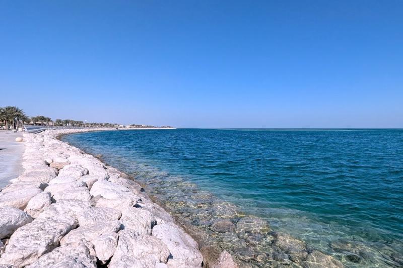 コーニッシュから海を眺めているだけでも癒やされます。つい昨日まで砂漠のど真ん中にいたことが奇跡のように感じられます