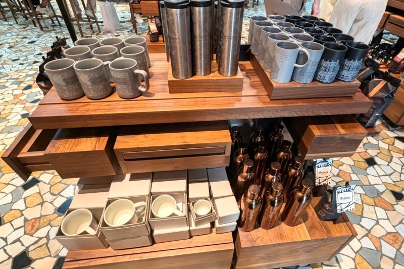 限定グッズ