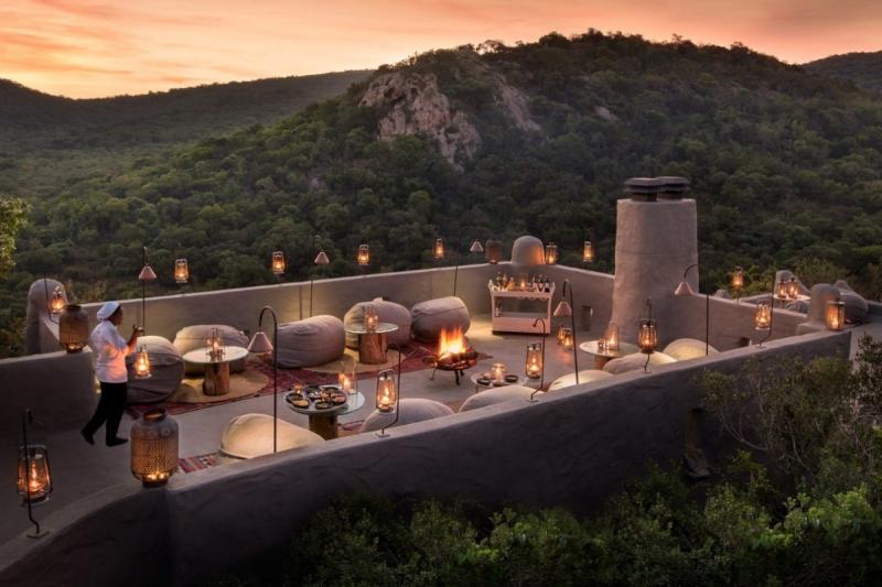 ルーフトップテラス