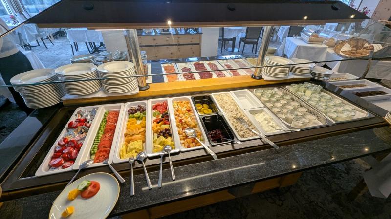 ヴァルトハウス アム ゼーでの朝食