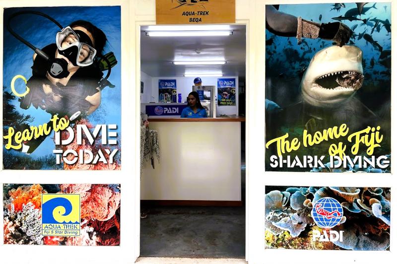 アクア トレック ベンガ。機材のフルレンタルも可能です