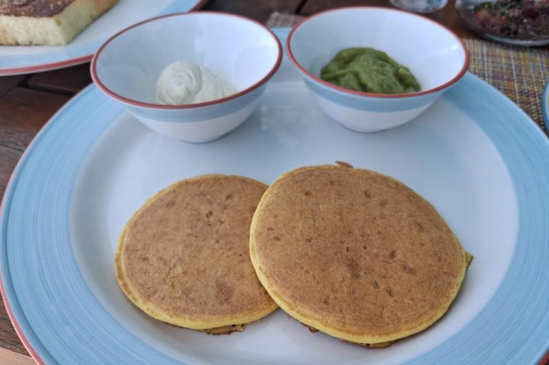 セミアラカルトでオーダーしたビーガンパンケーキ