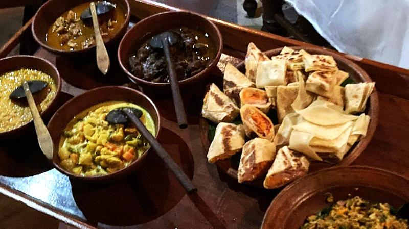 伝統的なスリランカ料理