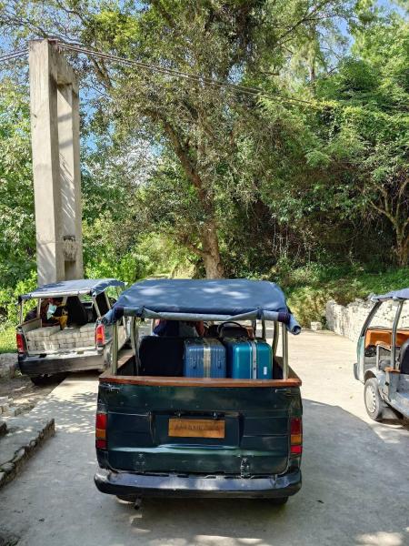 アマンコラ プナカへのカート