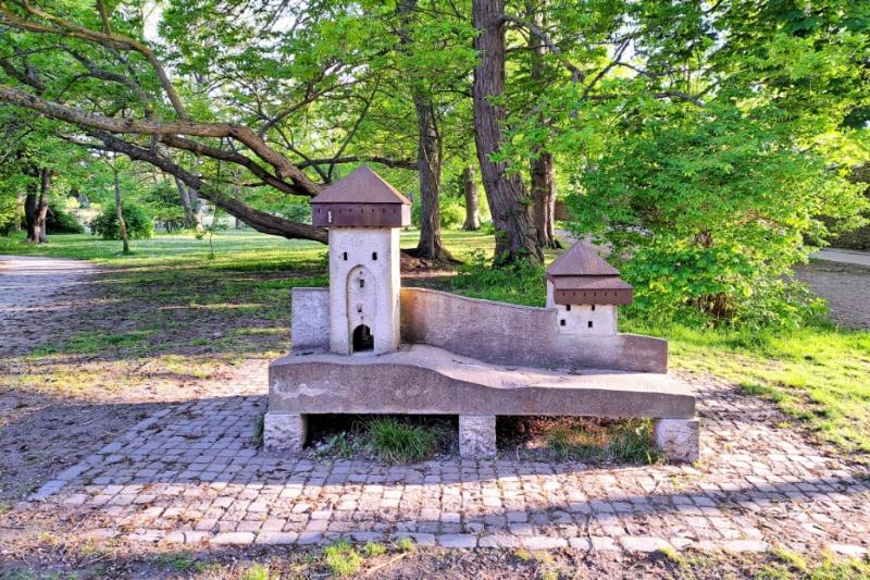 こちらもヨルシカのアルバム『エルマ』のジャケット撮影場所