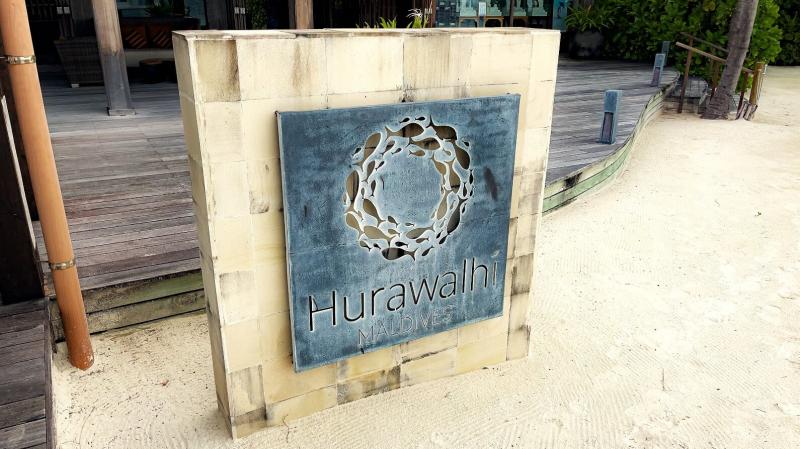 フラワリ エンブレム