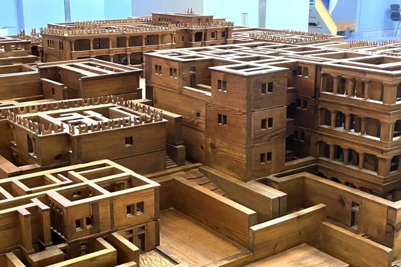 イラクリオン考古学博物館に展示されている、クノッソス宮殿の復元模型