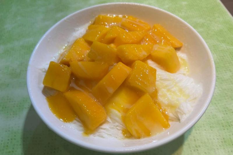 一番人気のふわふわマンゴーかき氷をいただきました。美味しすぎました