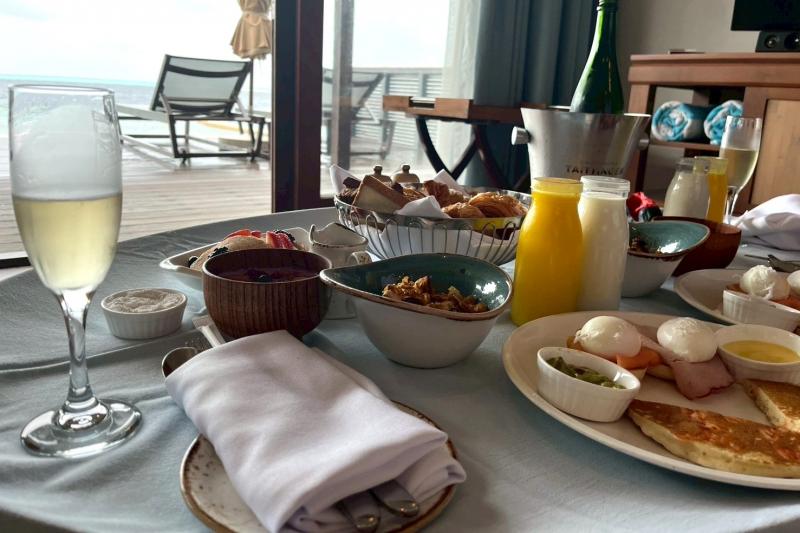 シャンパンブレックファスト