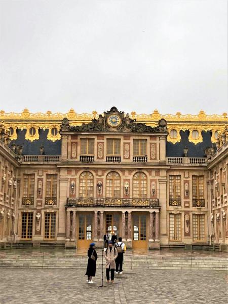 ヴェルサイユ宮殿（フランス・パリ）