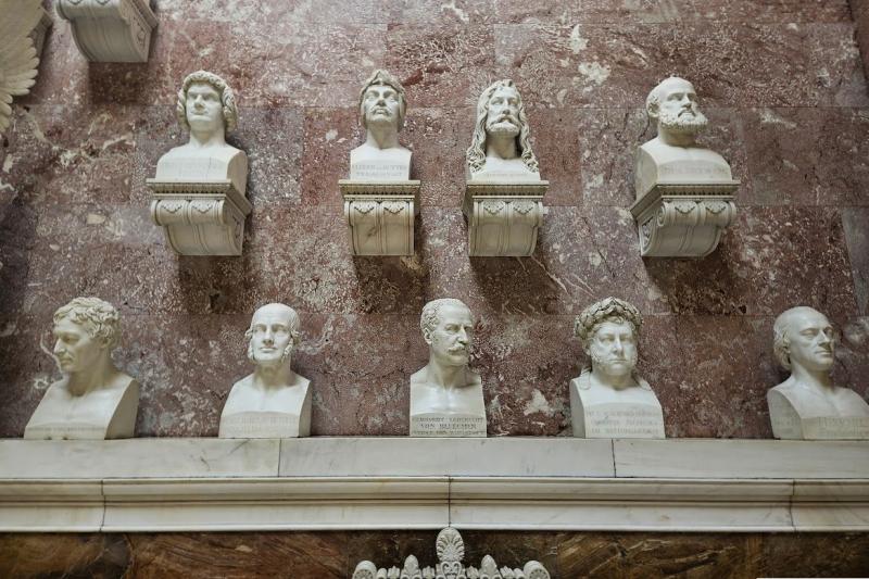 ドイツ語圏の歴史的人物の胸像