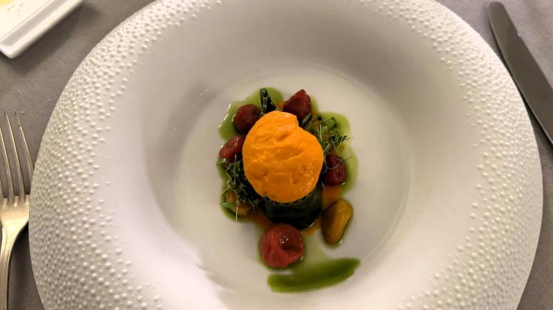 どのお皿も彩りが美しく、見ているだけでもワクワク！