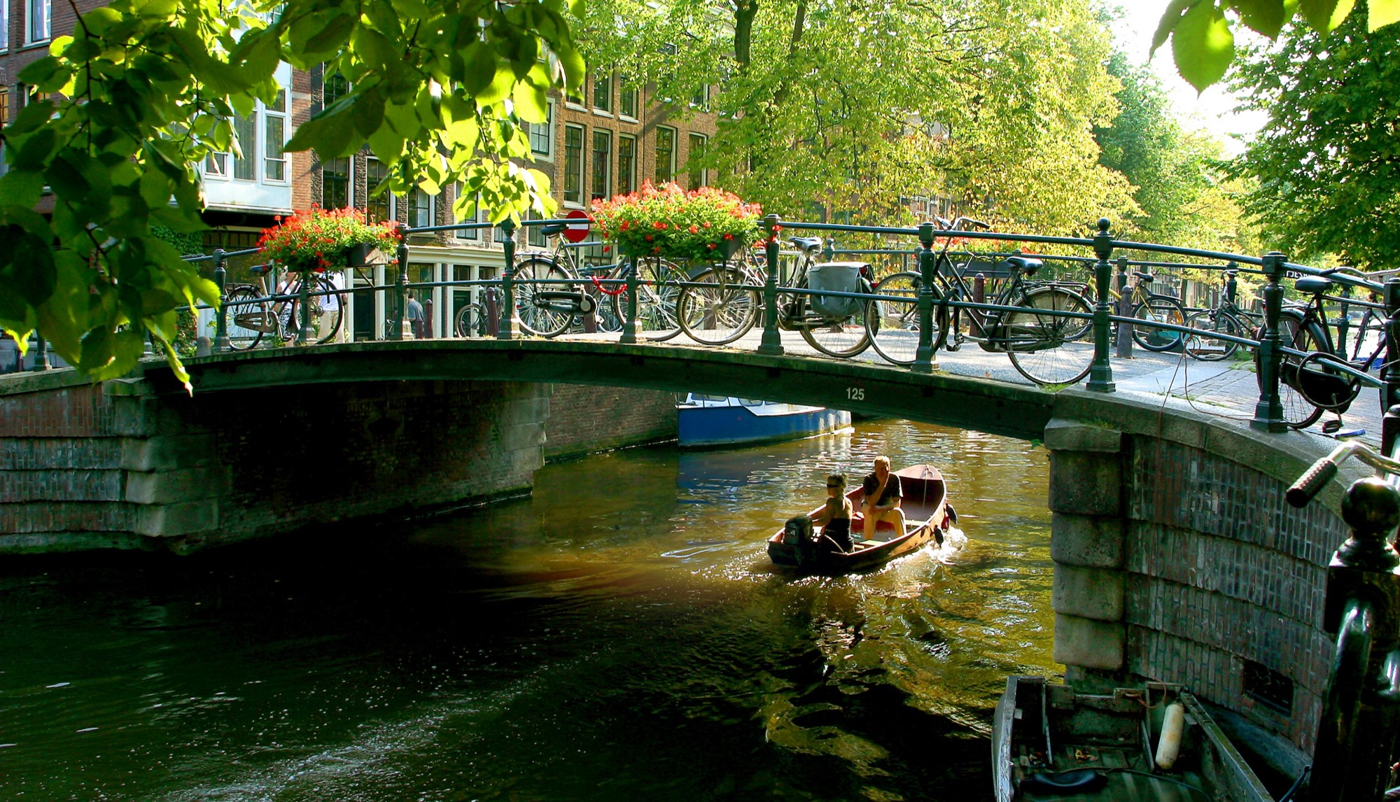 Amsterdam TOPIC|アムステルダム トピックス