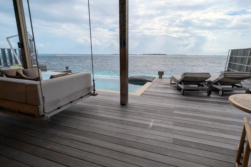 外のデッキのエリアもお部屋の幅分広くなります