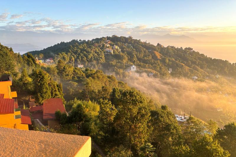 ナガルコットからの眺望。日が暮れていく光景もまた絶景でした！