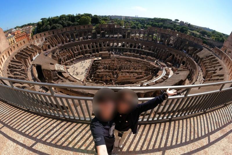 コロッセオ屋上から（ローマ）