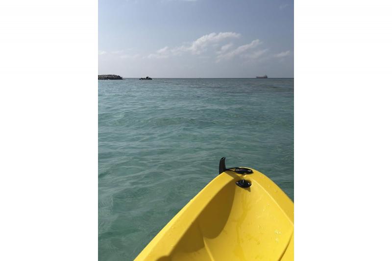 エクスカーションを事前予約していたため、当日焦らずにゆったりと過ごせて良かったです。先に予約できるならばそれにこしたことはないと思います（写真は、カヤック体験）。