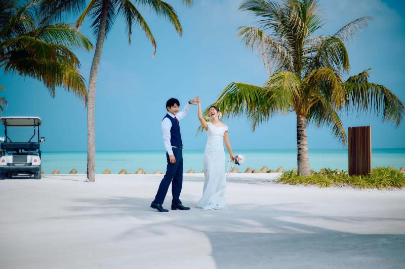 リゾートでのウェディングフォト